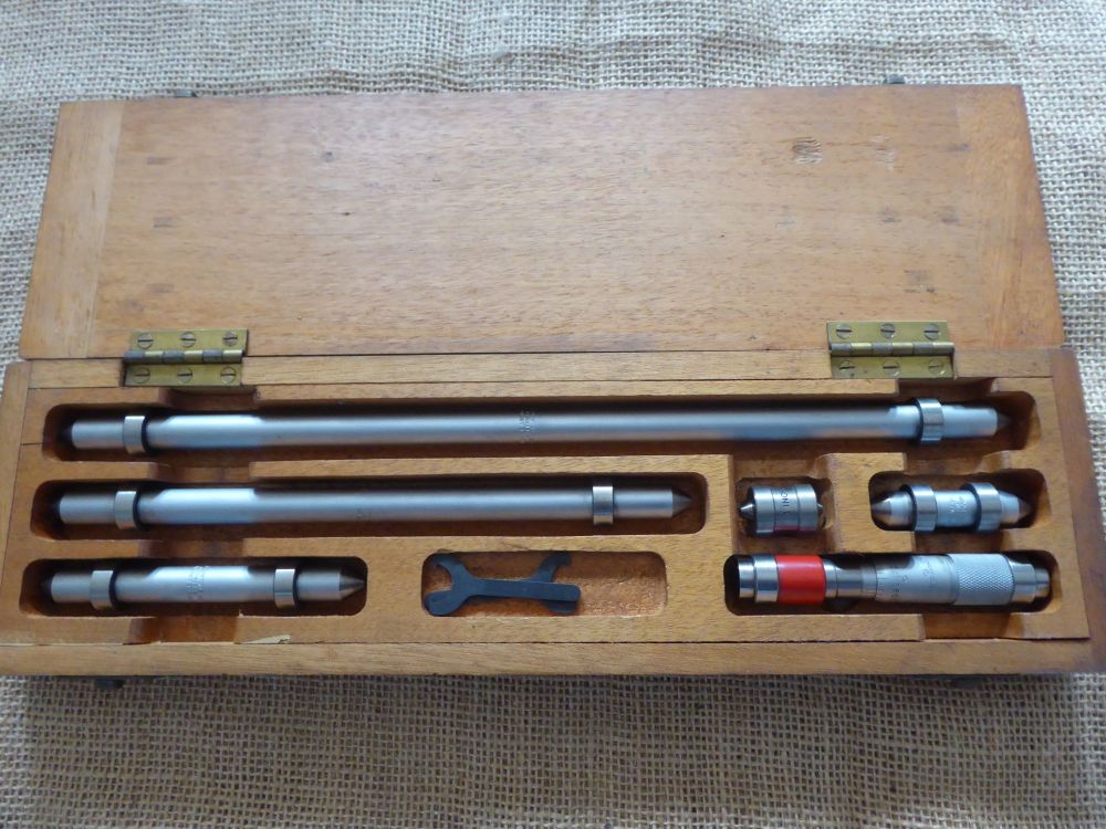 Moore & Wright 1 - 12" End Measuring Micrometer
