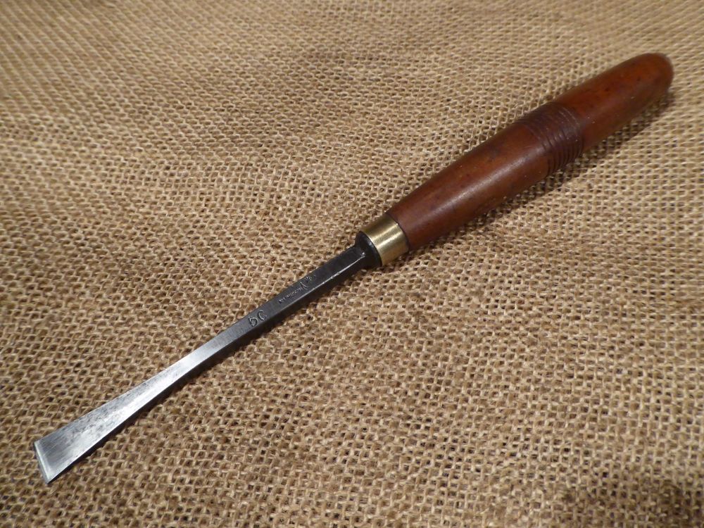 Mathieson 1/2" Fishtail Carving Chisel