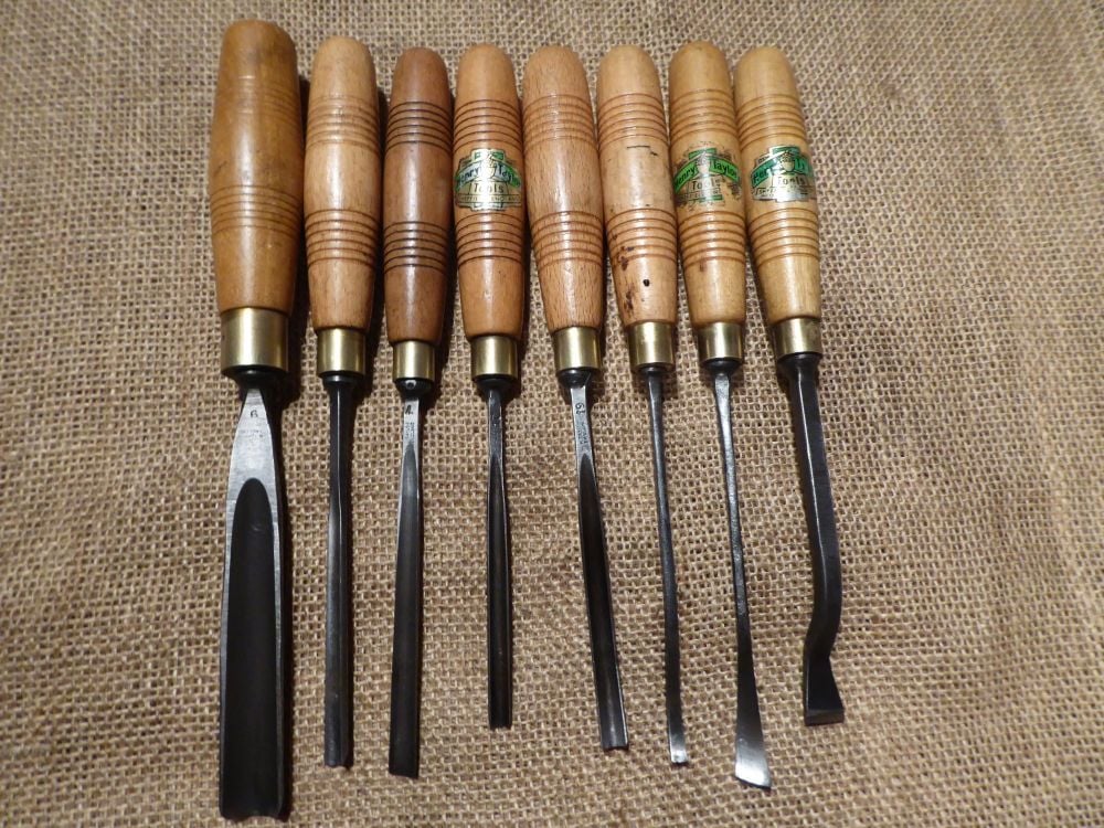 8 x Henry Taylor Wood Carving Tools