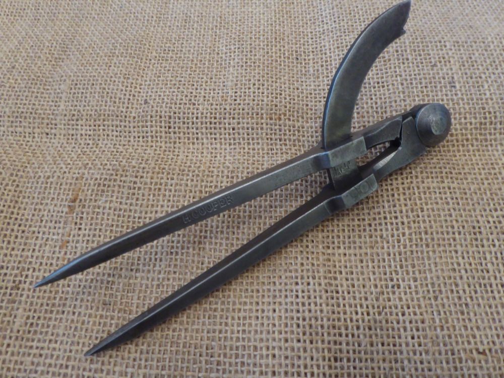 Vintage 4" R Routledge Wing Compass Dividers - 6 7/8" Total Length
