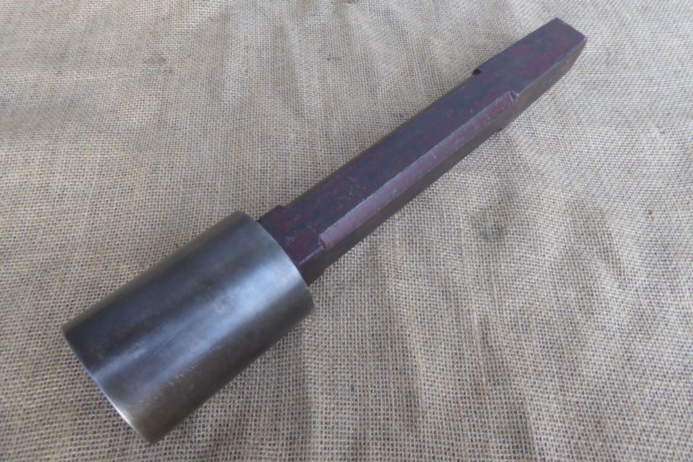 Blacksmiths 2 13/16" Round Stake / Metal Forming - Anvil / Swage Tool - 6.360kg