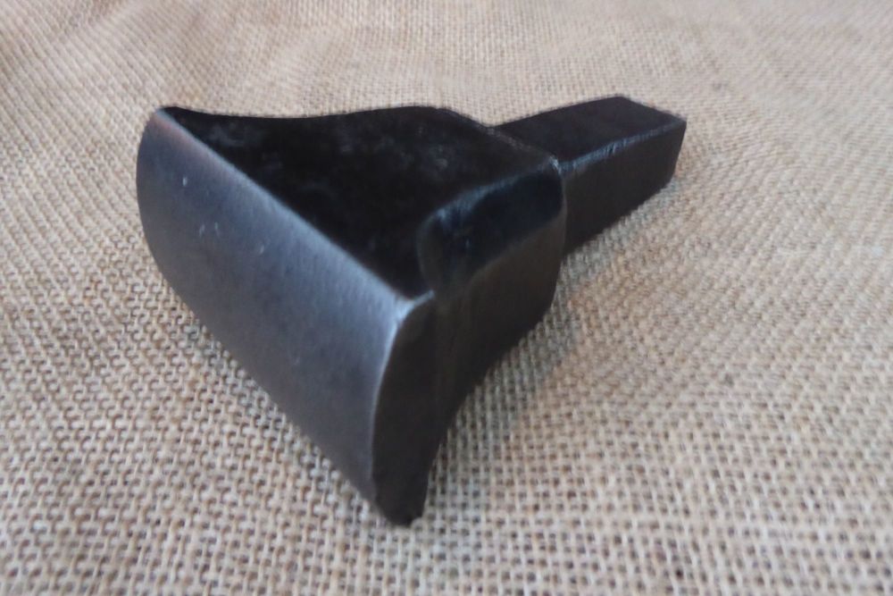 Blacksmiths Curved Top Stake / Metal Forming - Anvil Dolly / Swage Tool - 1.760kg