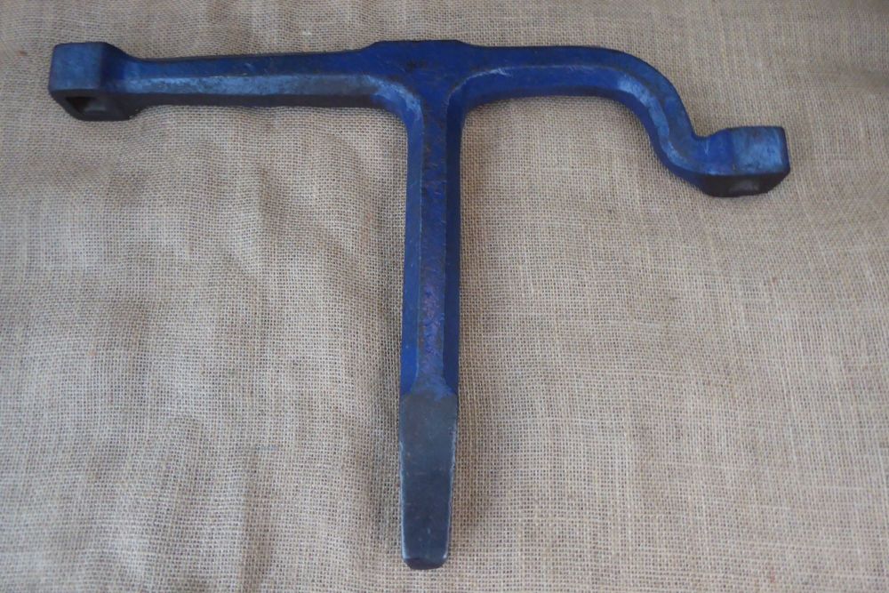 Blacksmiths Tinmans Horse Stake / Metal Forming - Anvil / Swage Tool - 8.16