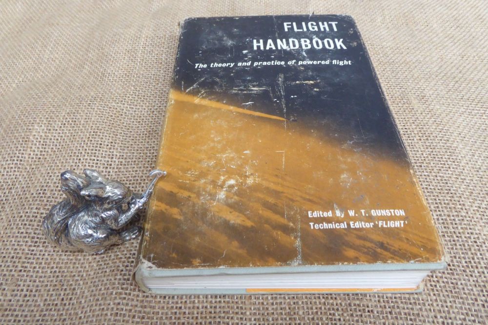 Flight Handbook - The Theory And Practice Of Powered Flight - W T Gunston