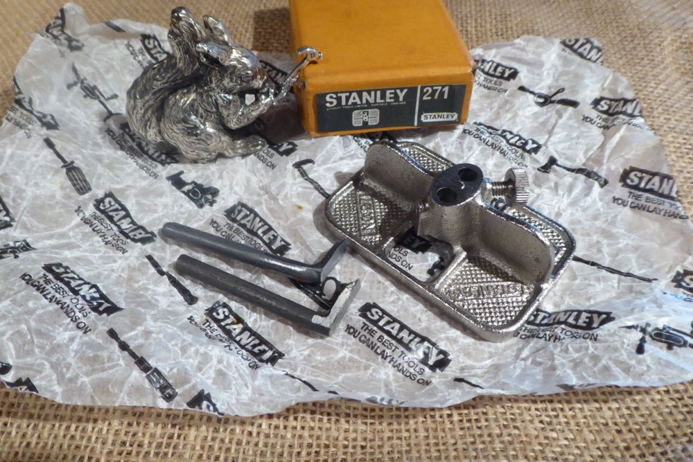 Stanley 271 Router Plane - Rust Staining