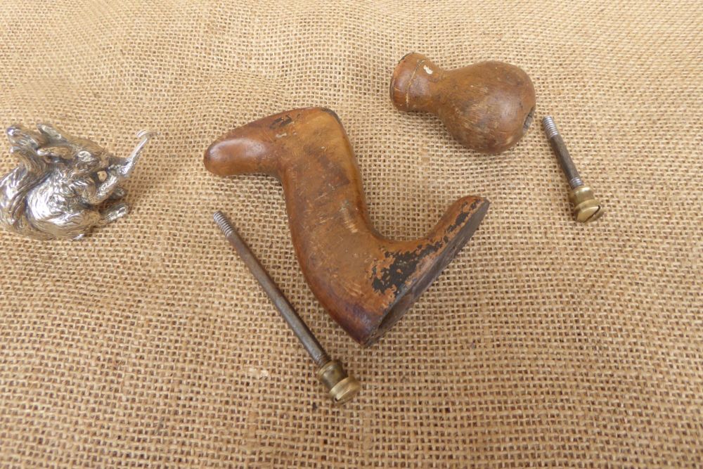 Wooden Handles & Screws For A Record No.3 Smoothing Plane