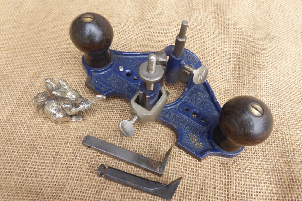 Record No.71 Router Plane With Depth Stop, Guide Etc & Spare Irons