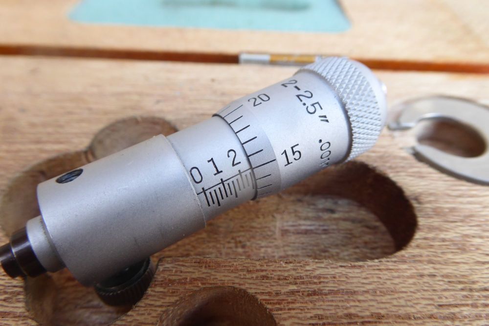 Draper (Japan) 706-401 2-8" Inside Rod Micrometer