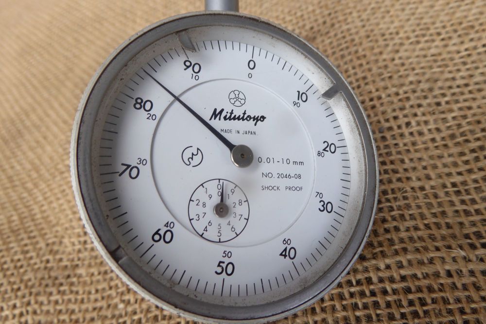 Mitutoyo 2046-08 Dial Test Indicator 0.01mm - 10mm