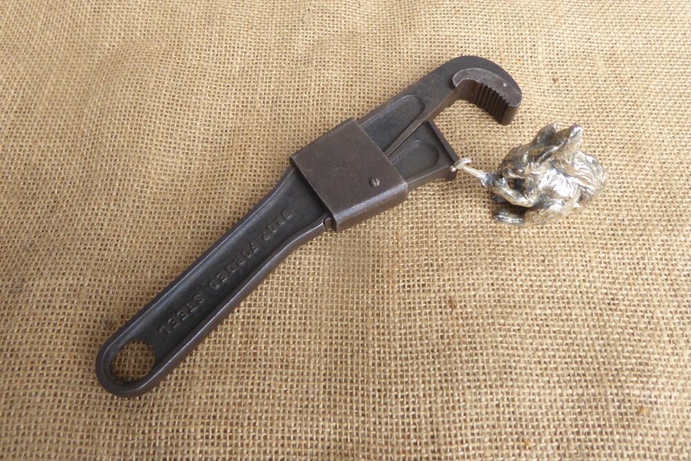 Standard Wrench & Tool Co. Fitzall 9" Wrench - Patented:  June 9 1908, Apr 26 1910