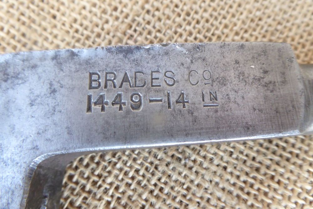 Brades 1449 - 14 IN Wrecking Heel Crow Bar / Nail Puller