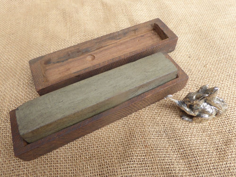 Vintage Lyn Idwal Sharpening / Honing Stone