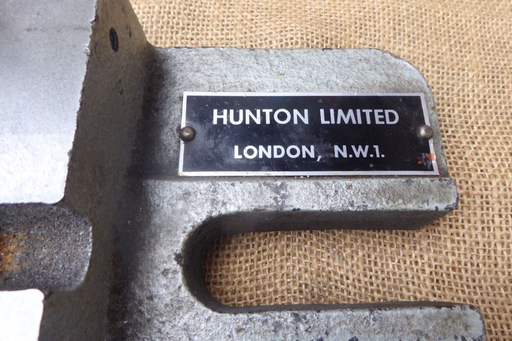 Hunton Universal Bolster Outfit Type 2 - Flypress Tooling