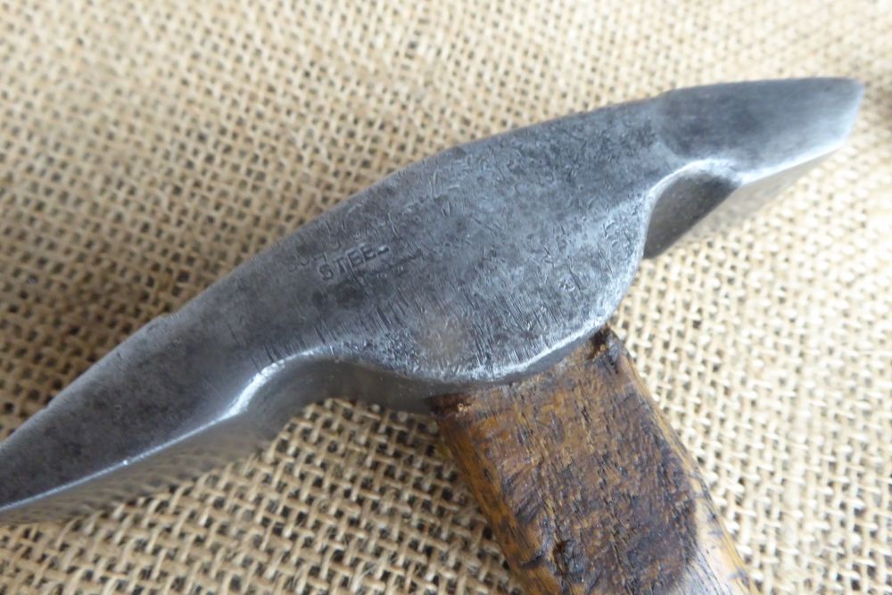 Vintage Solid Cast Steel Tinmans' Creasing Hammer - 8904 G - P 3/4