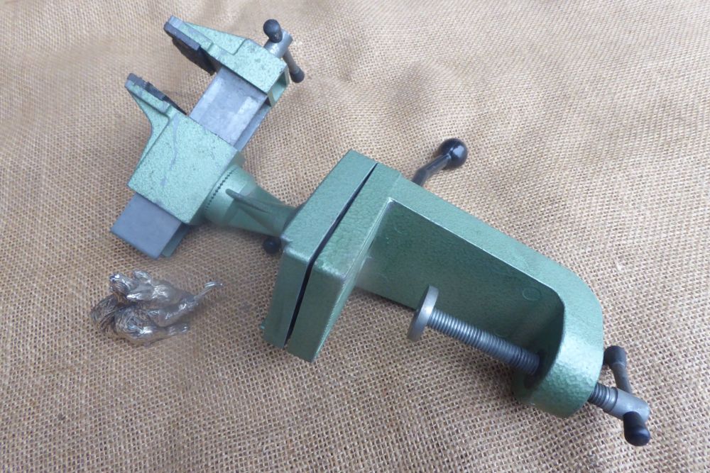 Oryx Ball Joint 1 3/4" Width Bench Vice