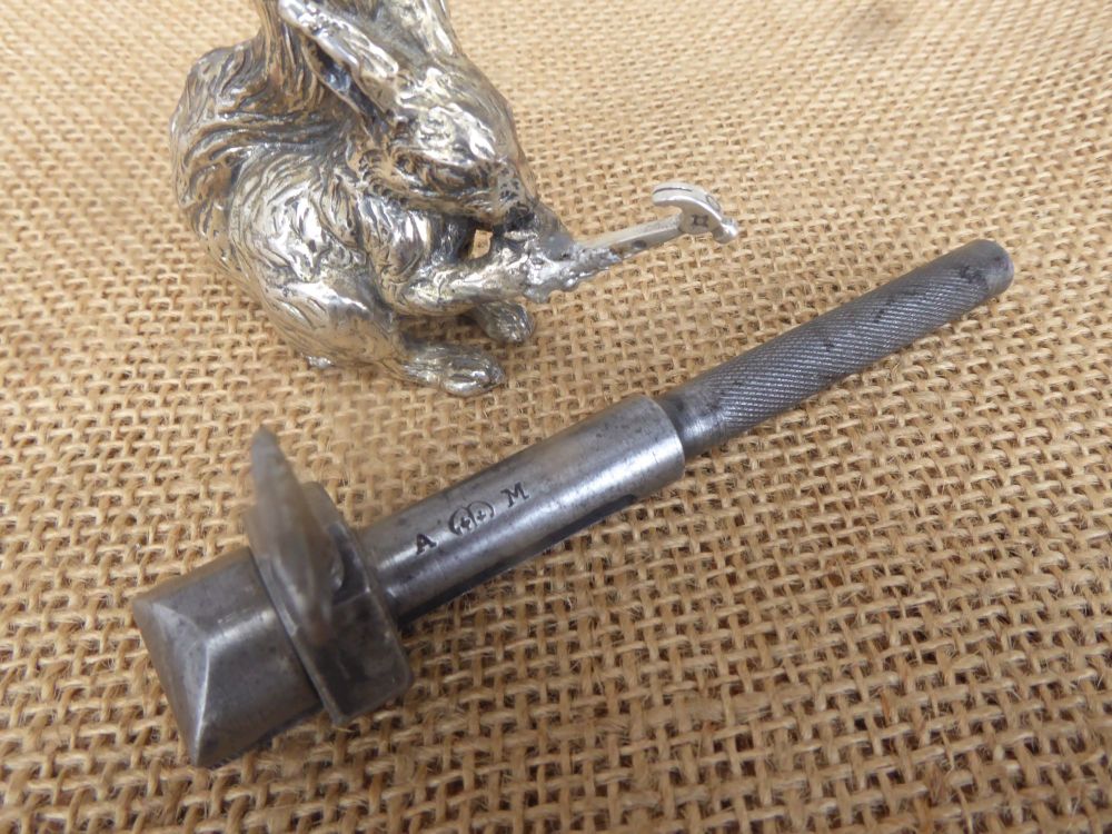 Air Ministry 1941 Small Hand Vice