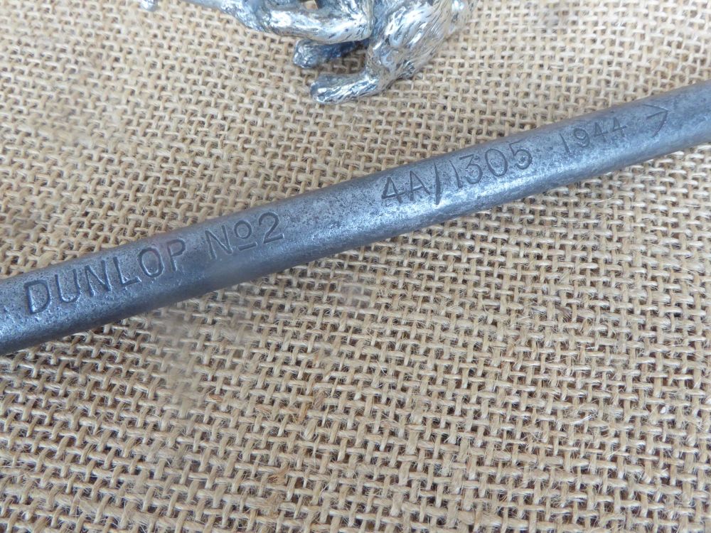 Dunlop No.2 4A/1305 Motorcycle Tye Lever - Broad Arrow Marked 1944