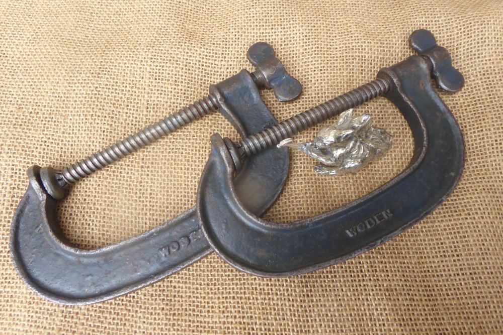 Pair Of Woden 126/4 G Clamps / Cramps