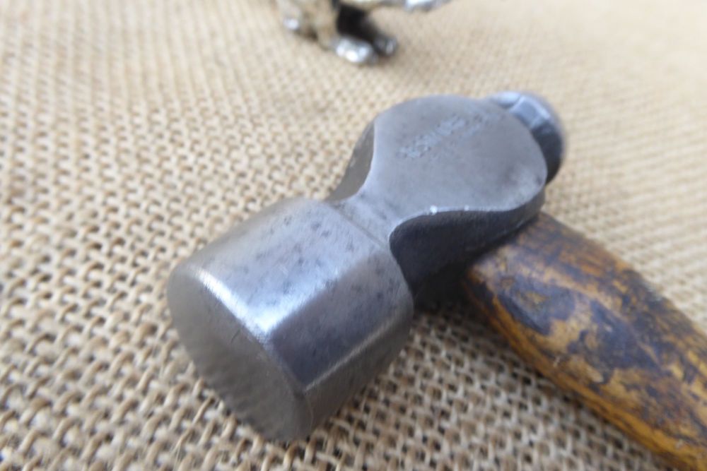 Betex Bestmore 1/2lb Ball Pein Hammer - Made In England