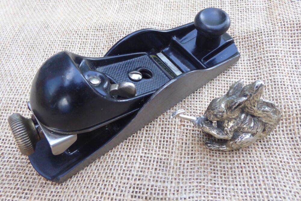 Stanley G12 - 220 Block Plane With Stanley Iron