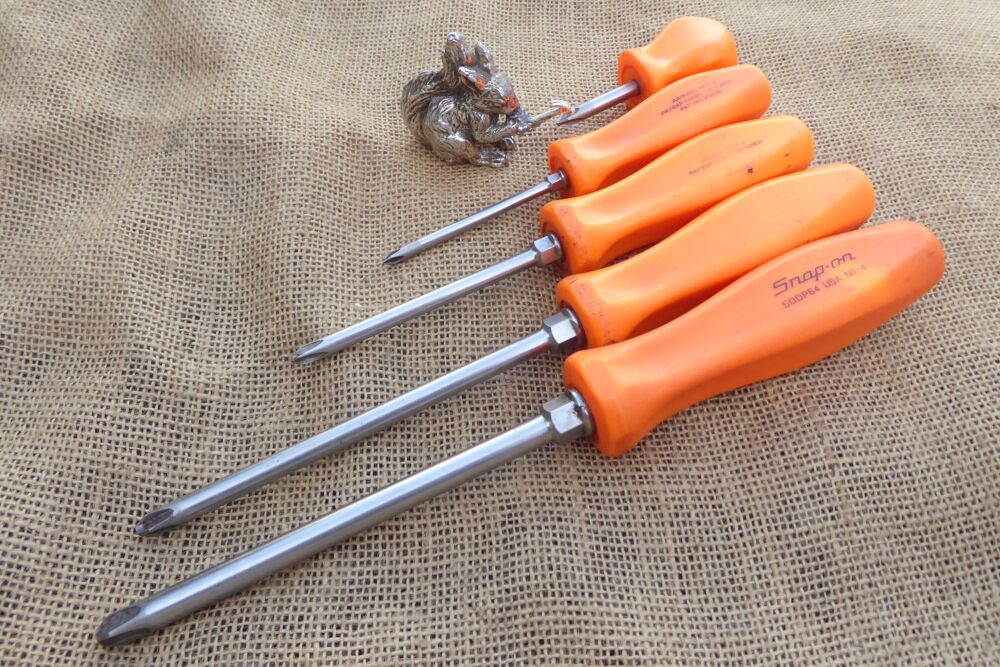 Set Of 5 Snap On SDDP Phillips Head Screwdrivers