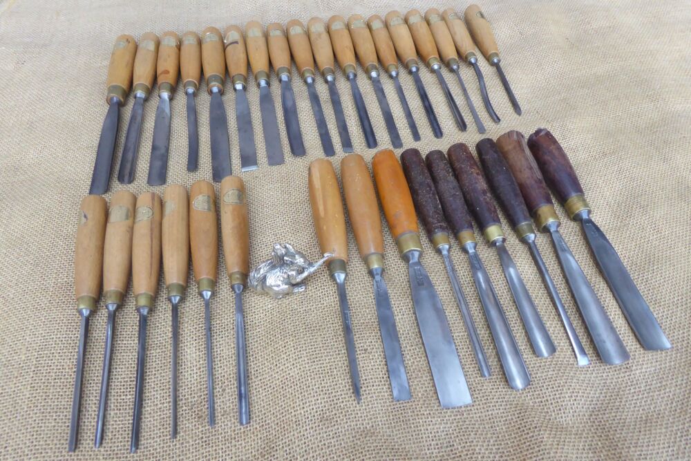 Job Lot Of 33 Ashley Iles Carving Tools