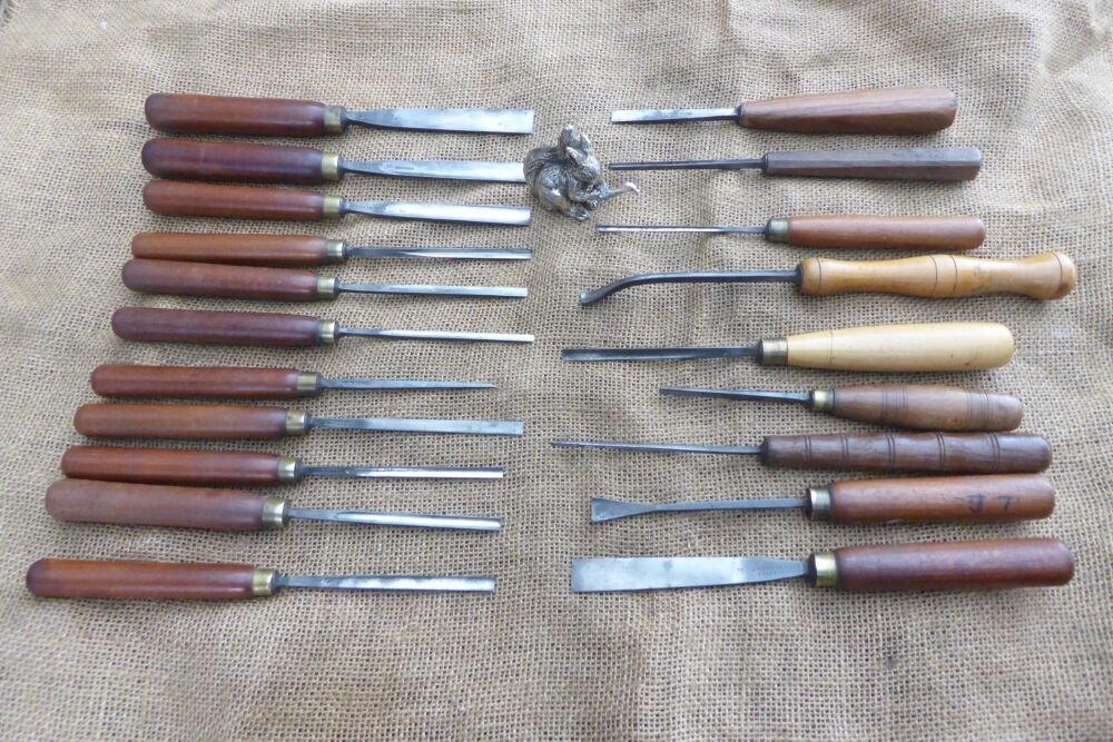 Job Lot Of 20 JB & SJ Addis Wood Carving Tools