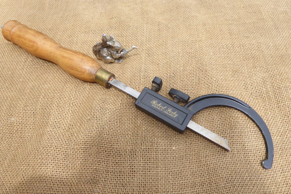 Ashley Iles 3/8" Wood Turning Chisel With A Robert Sorby Sizing Caliper