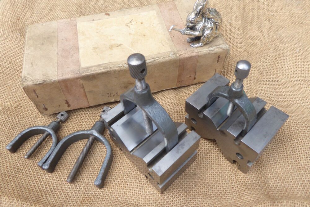 Pair Of W J Bilton & Son Ltd No.2 Size Vee Blocks With Clamps