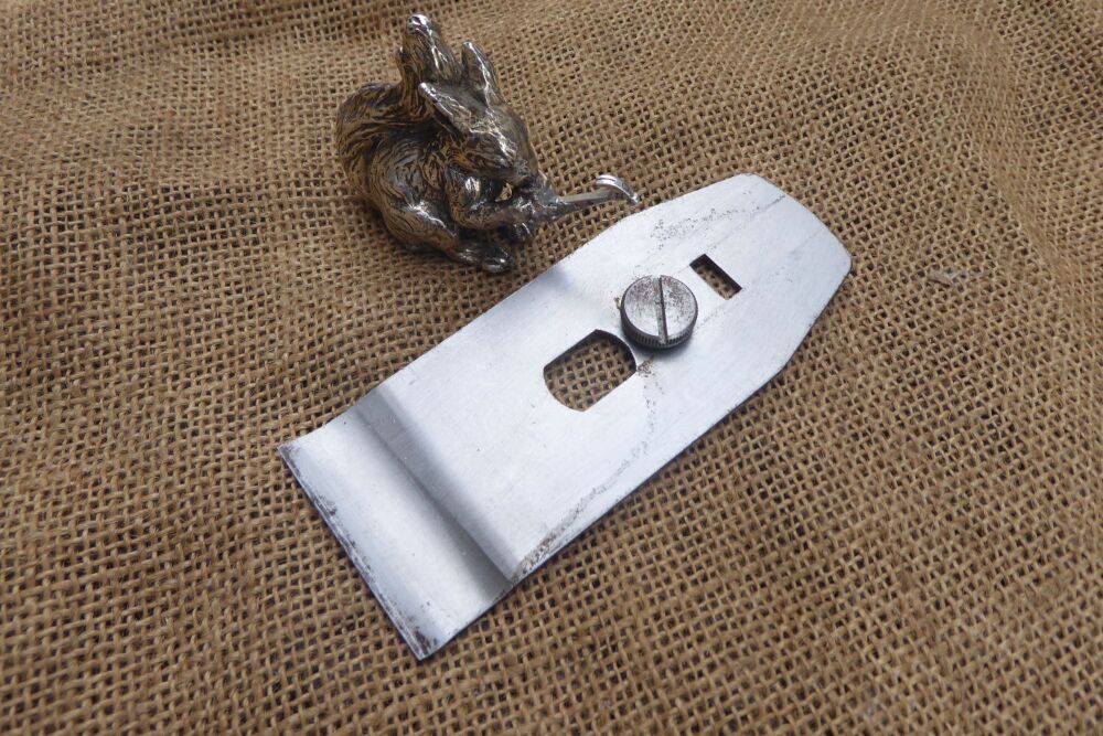Spares For A Stanley No.4 Smoothing Plane - 2" Width Chip Breaker & Screw