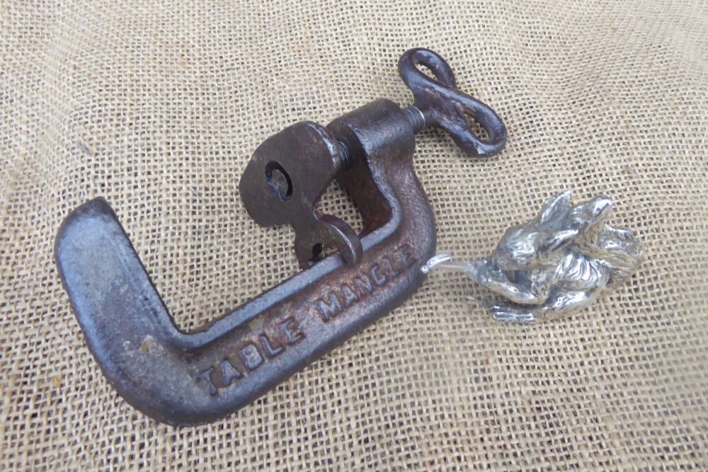 Little Nipper Table Mangle Clamp