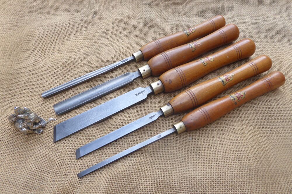 5 x E A Bell & Son Wood Turning Tools