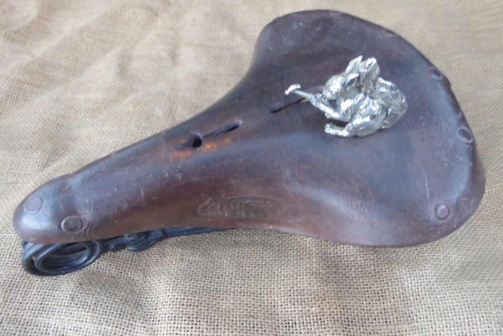 Vintage Brooks B90 Gents Size Bicycle Saddle