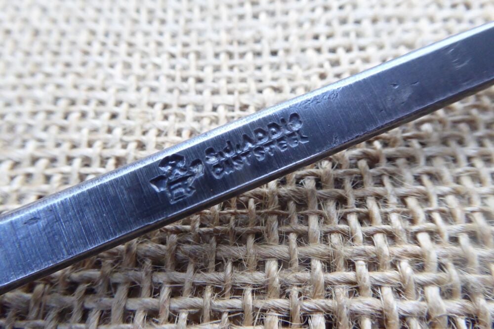 S J Addis No.30 Carving Gouge