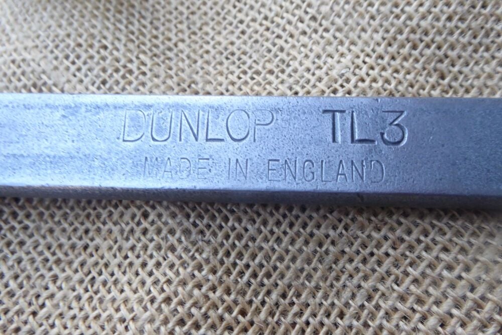 Dunlop TL3 Tyre Lever - 16 3/4" length