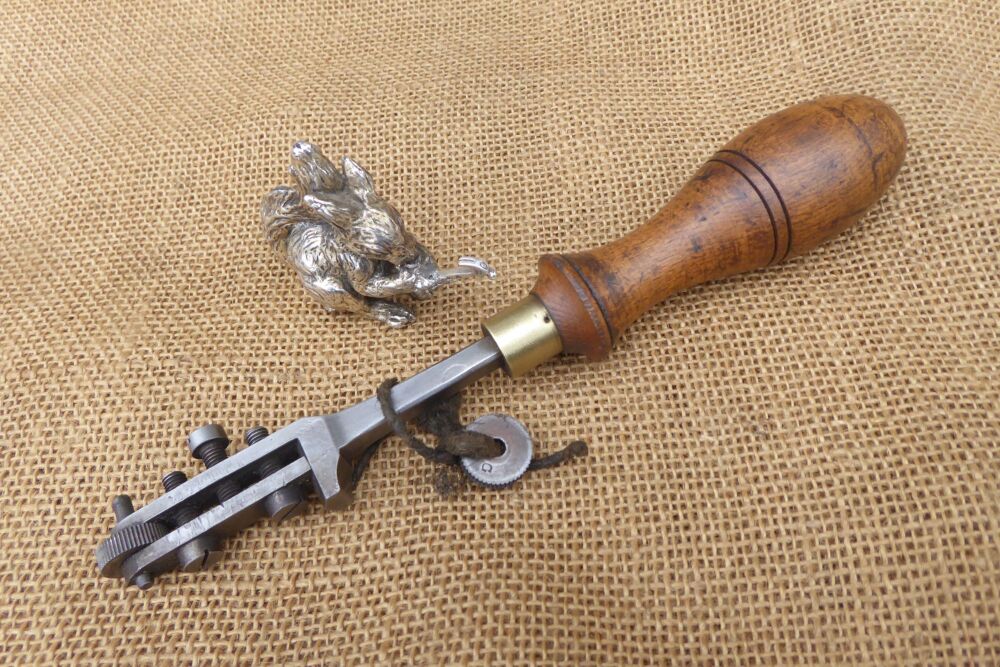 Vintage Knurling Or Book Binding Finishing Tool