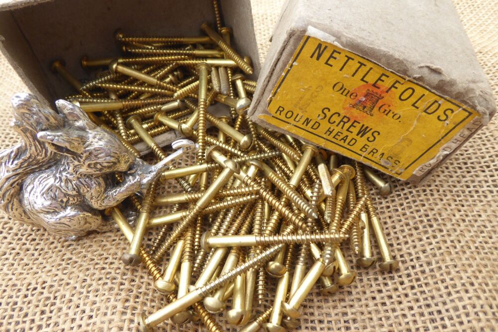 Box Of 115 Nettlefolds 1 3/4 - 6 Round Head Brass Screws
