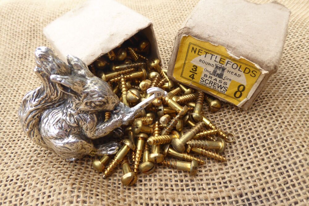 Box Of 141 Nettlefolds 3/4 - 8 Brass Screws