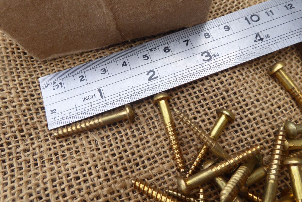 Box Of 118 Nettlefolds 1 1/4 - 8 Round Head Brass Screws