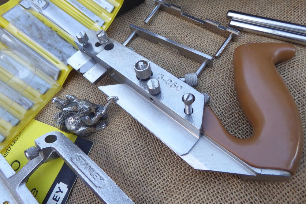 Stanley 13-050 Combination Plane With Cutters