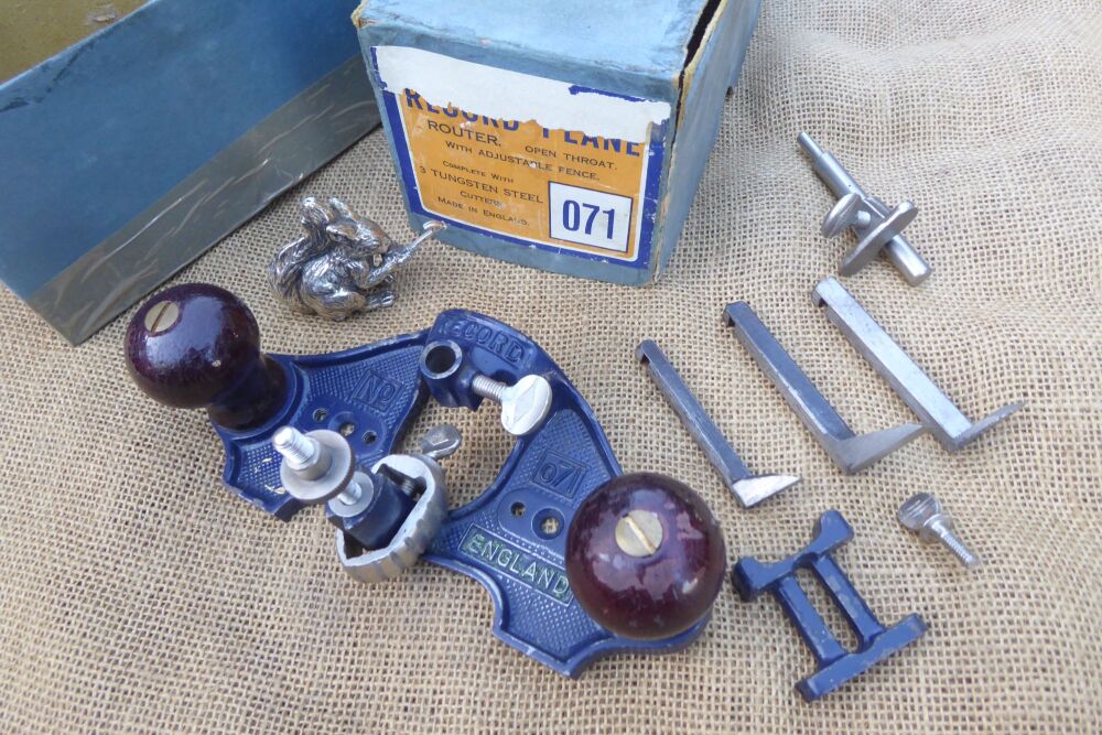 Record No.071 Router Plane With 3 Cutters