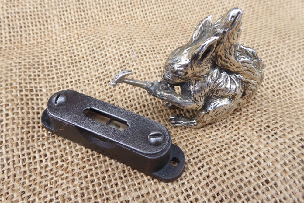 Vintage 2 3/4" (Total Length) Pocket Level