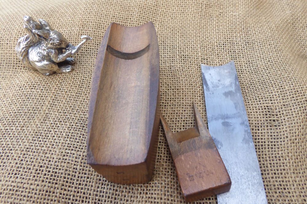Wooden Concave Radius Plane - 4 1/2" Length