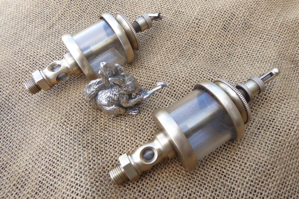 2 x Stationary Engine Type / Vintage Machinery Drip Feed Hit & Miss Oilers