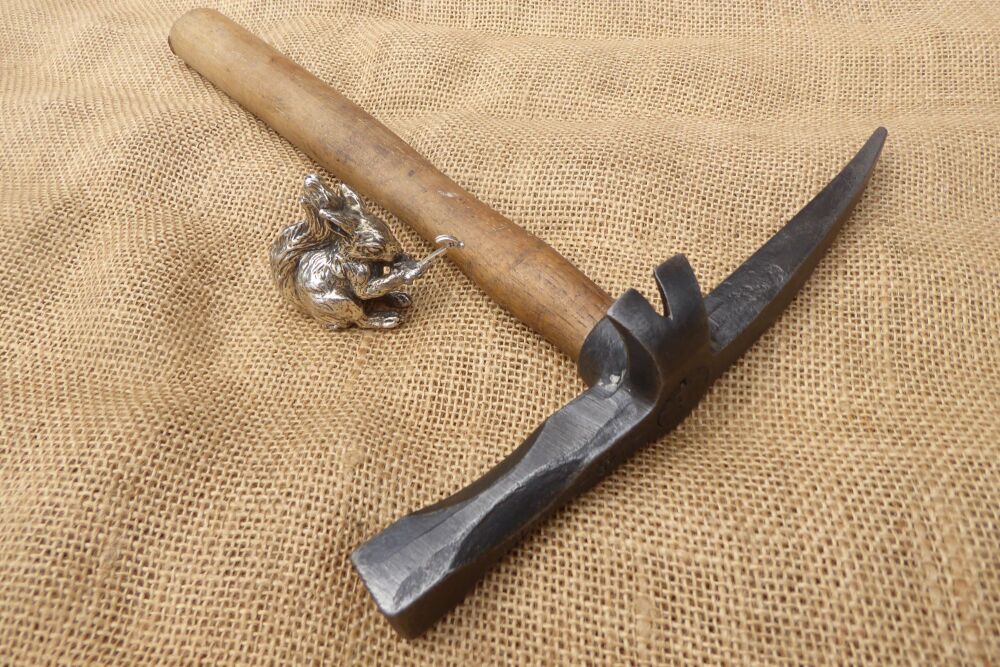 Vintage Whitehouse W145 Slaters' Roofing Hammer