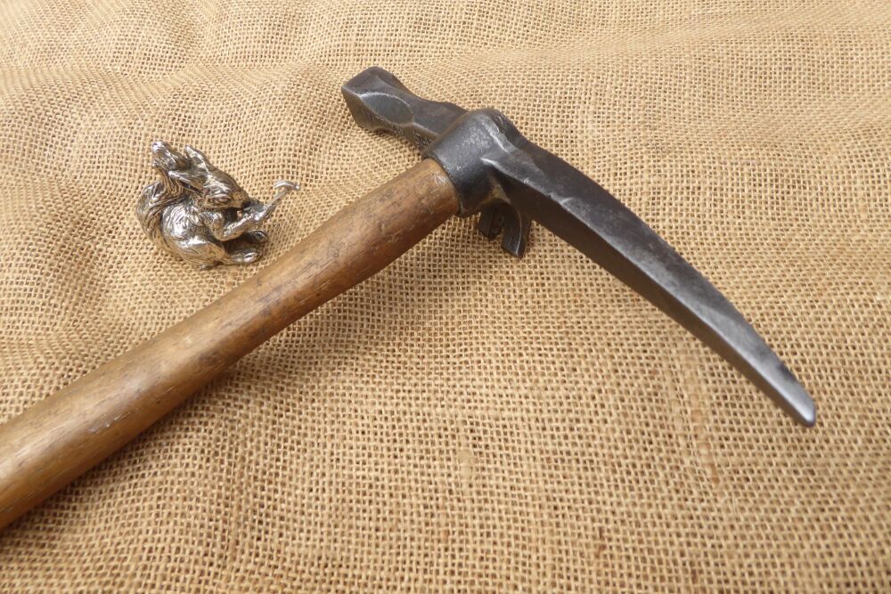 Vintage Whitehouse W145 Slaters' Roofing Hammer
