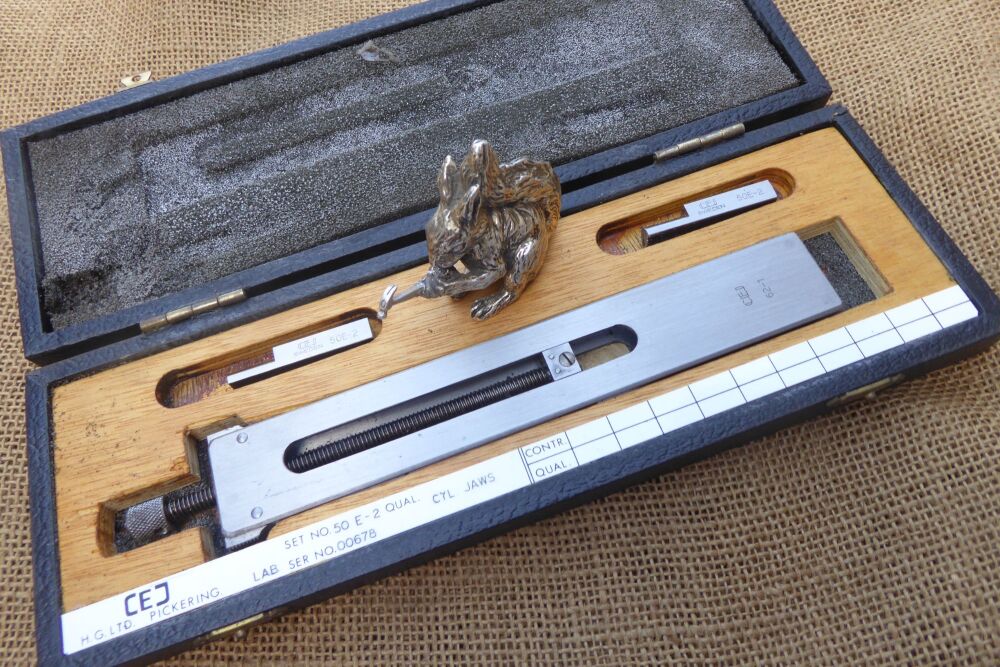 C.E Johansson No. 50 E-2 Gauge Block Accessory Set