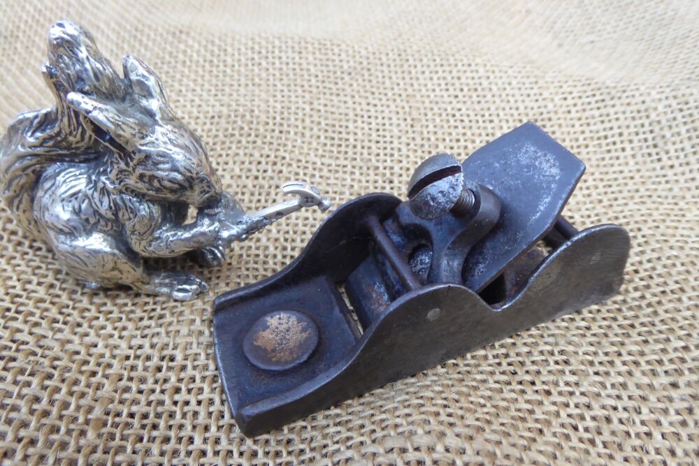 Vintage Duplex Thumb Plane - 3 3/8" Length