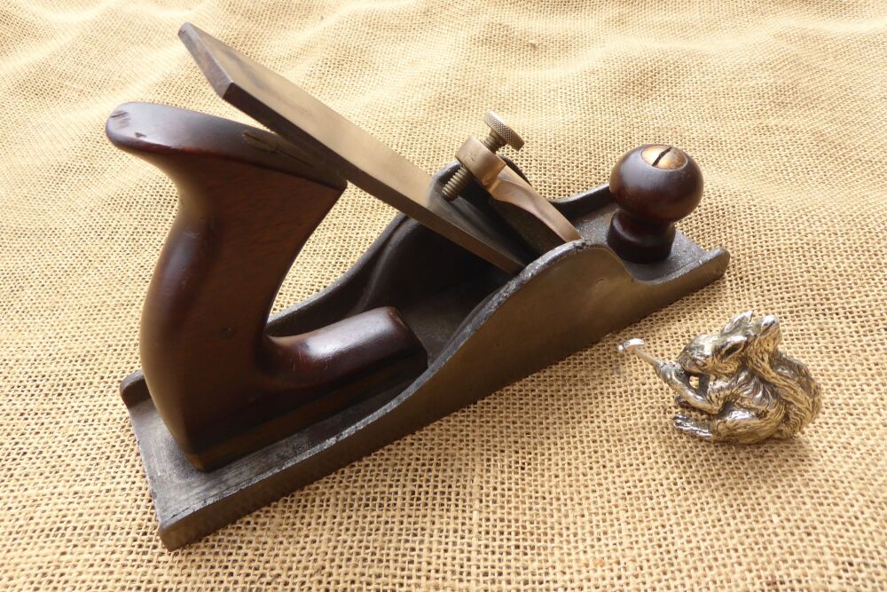 Vintage Heavy Duty Smoothing Plane - Hand Made