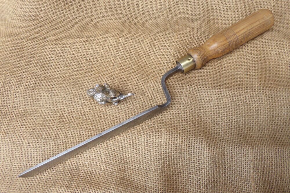 A Hildick "Diamic" 1 1/4" Cranked Shallow Pairing Gouge